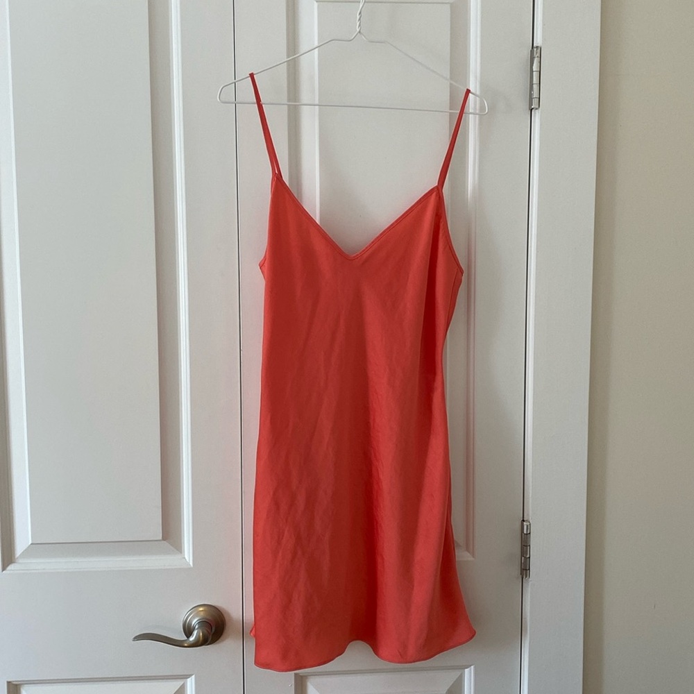 NWOT Aritzia Wilfred Mini Slip Dress Size M Rosy Red
